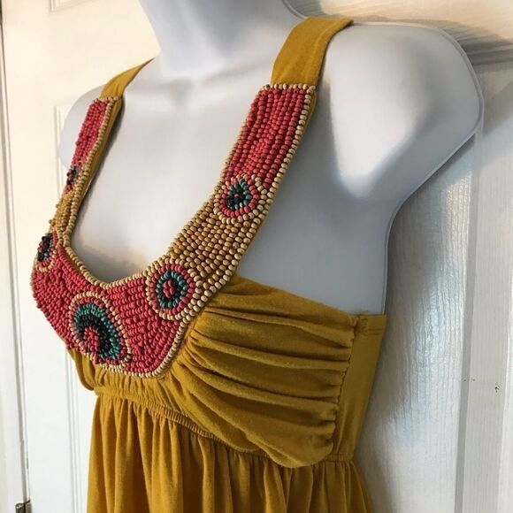 šWetāsealāMustardĀ ColoredāMāOpenāBackāDress! - Picture 5 of 7